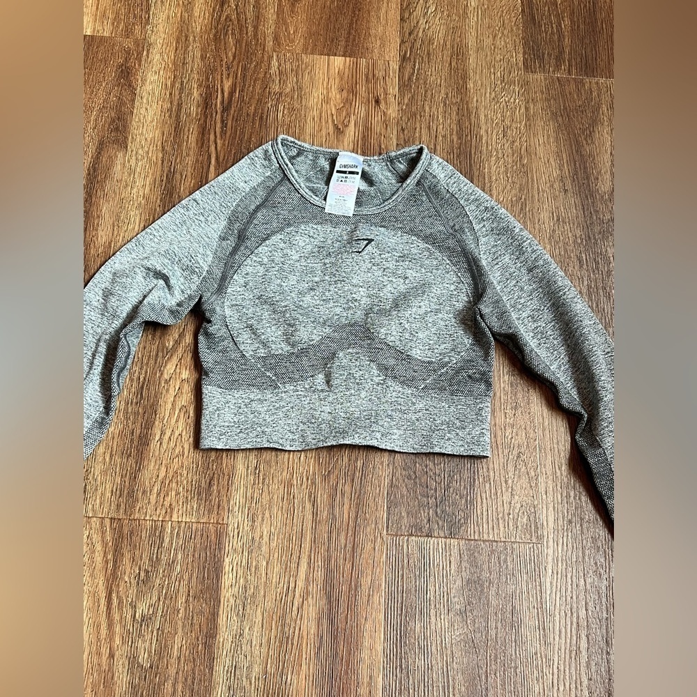 Gymshark Women's Flex Long Sleeve Crop Top Charcoal Gray Size Small